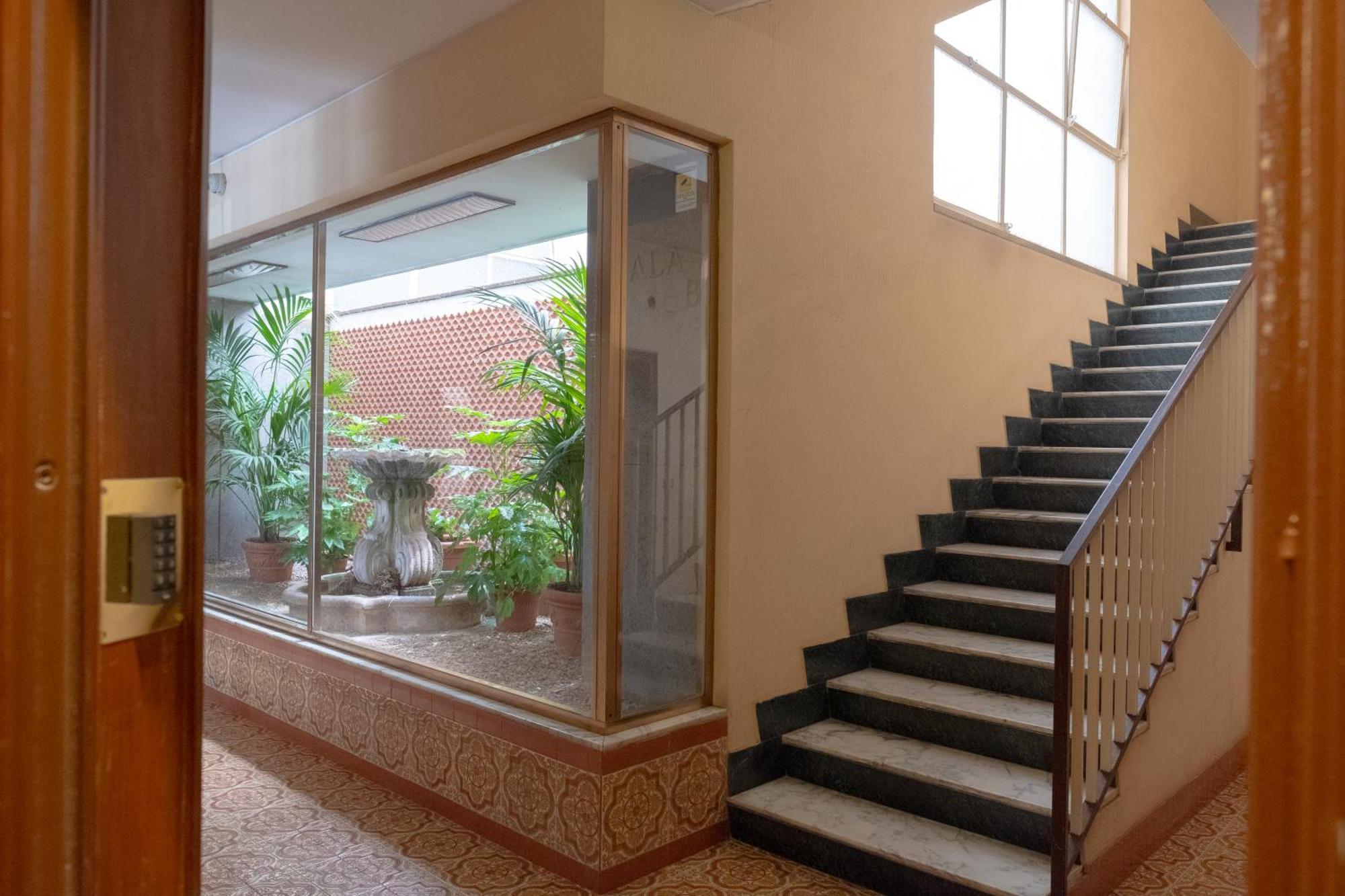 - Roman Ruins House - 750M From The Metro Station المظهر الخارجي الصورة